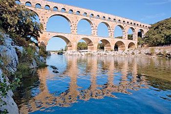 camping gard anduze pont gard