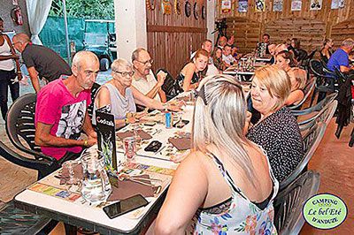 Notre camping 4 étoiles dans les Cévennes dispose d’un Restaurant Bar